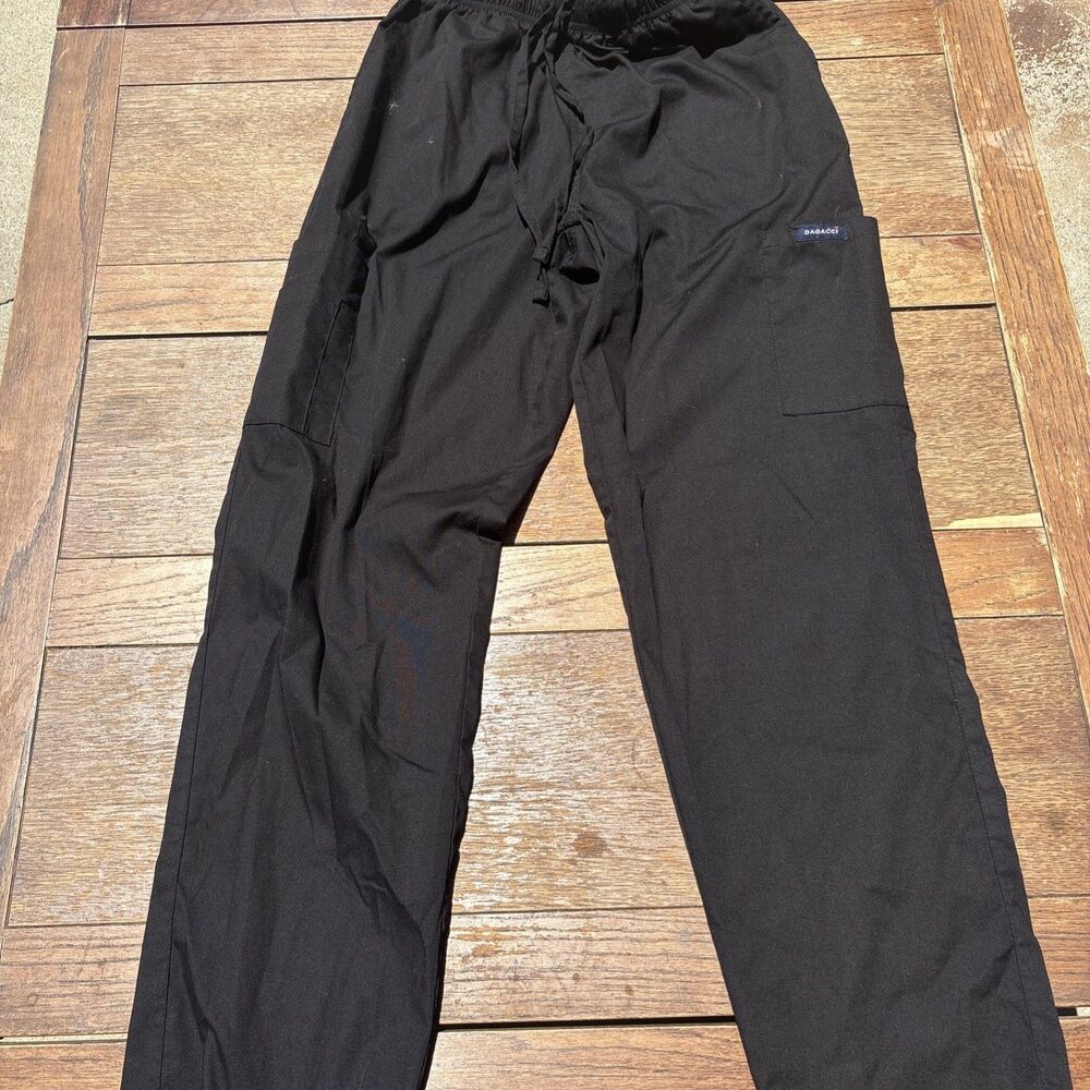 Dagachi scrubs size medium black